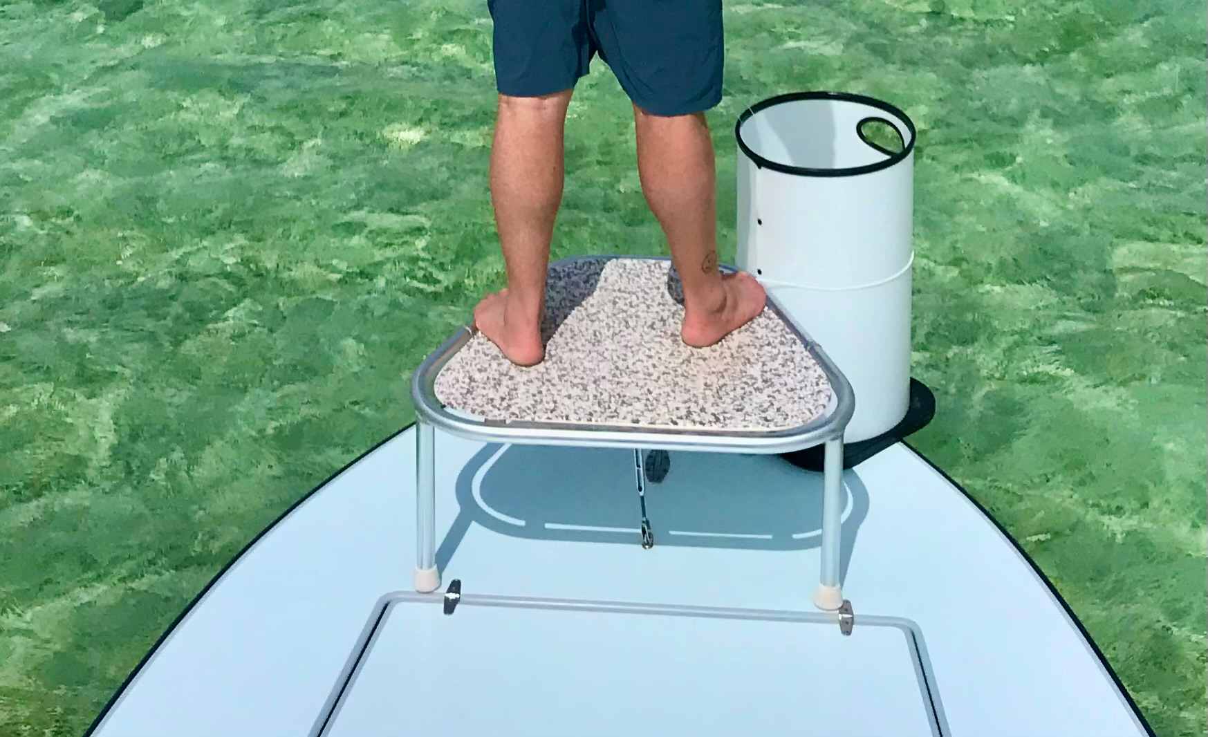 A flats fishing casting platform